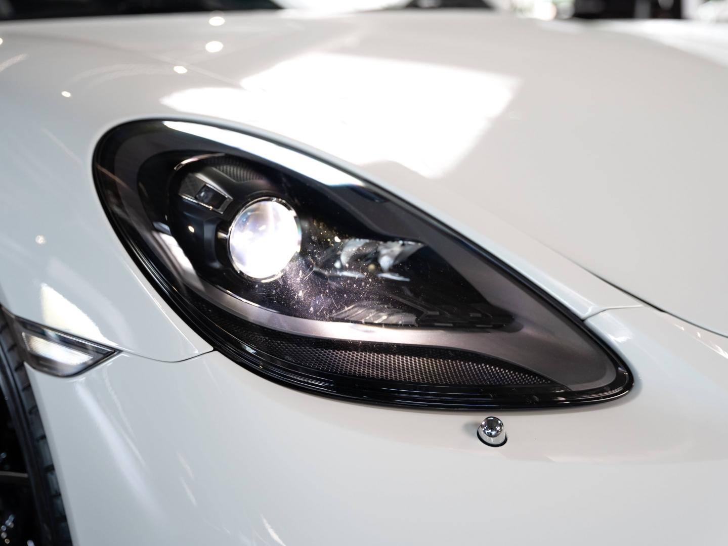 Voitures occasions PORSCHE 718 Boxster Base Champagne-au-Mont-d'Or