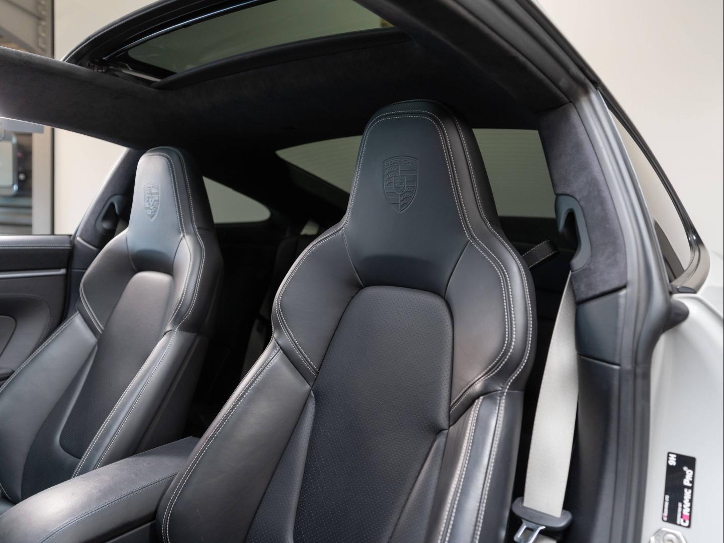 Voitures occasions PORSCHE 911 Coupe Carrera 4S Champagne-au-Mont-d'Or