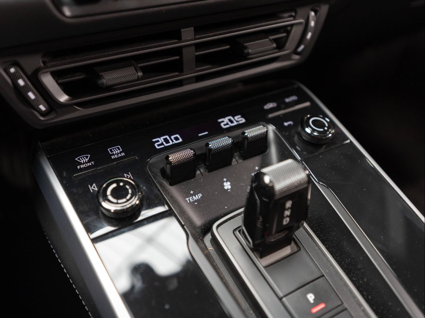 Voitures occasions PORSCHE 911 Coupe Carrera 4S Champagne-au-Mont-d'Or