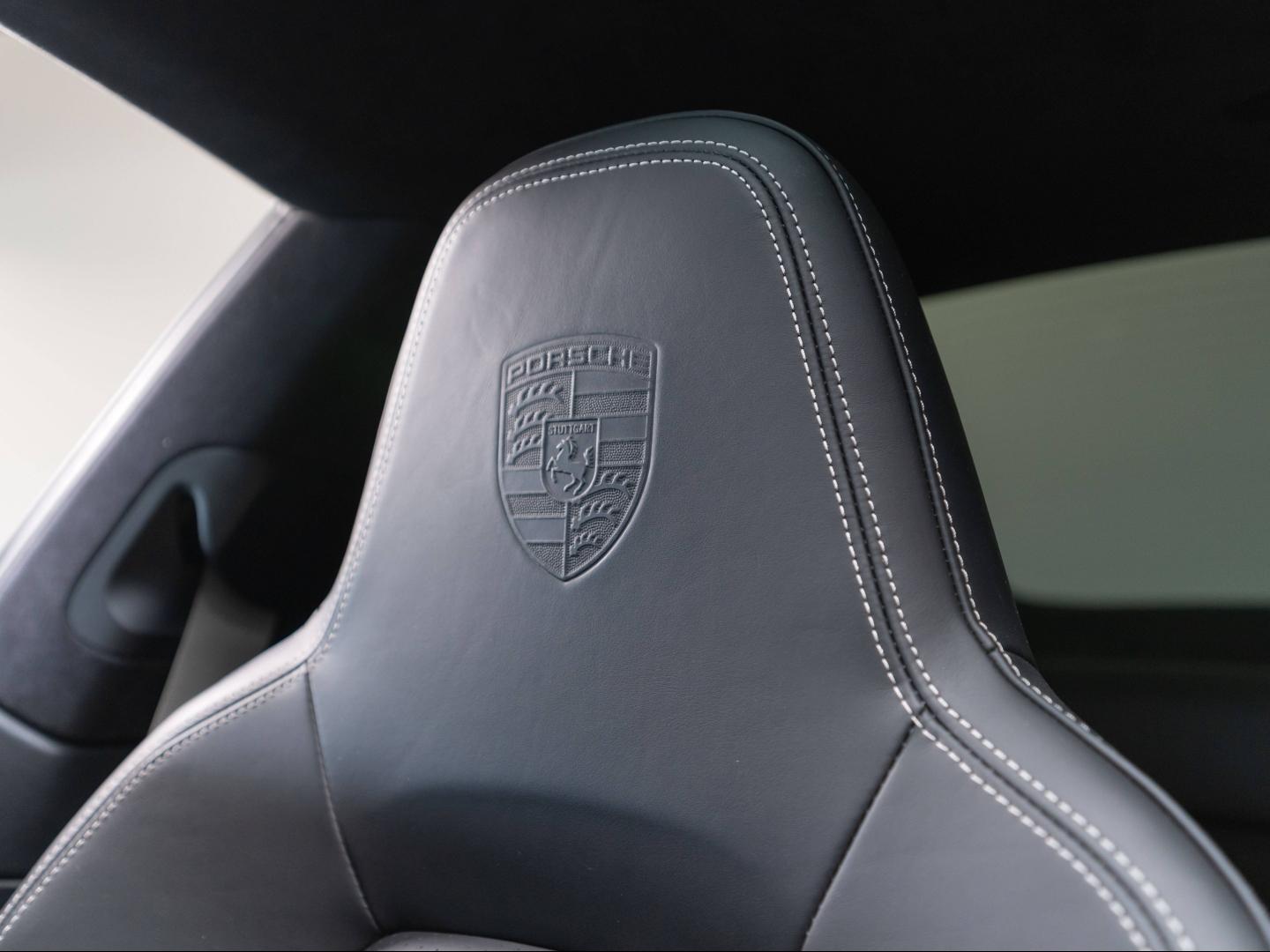 Voitures occasions PORSCHE 911 Coupe Carrera 4S Champagne-au-Mont-d'Or