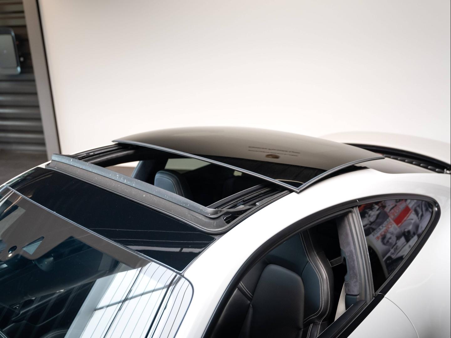 Voitures occasions PORSCHE 911 Coupe Carrera 4S Champagne-au-Mont-d'Or