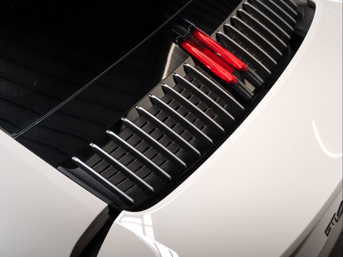 Voitures occasions PORSCHE 911 Coupe Carrera 4S Champagne-au-Mont-d'Or