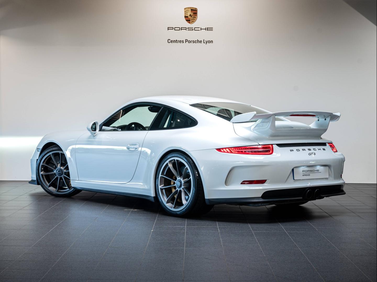 Voitures occasions PORSCHE 911 Coupe GT3 Champagne-au-Mont-d'Or