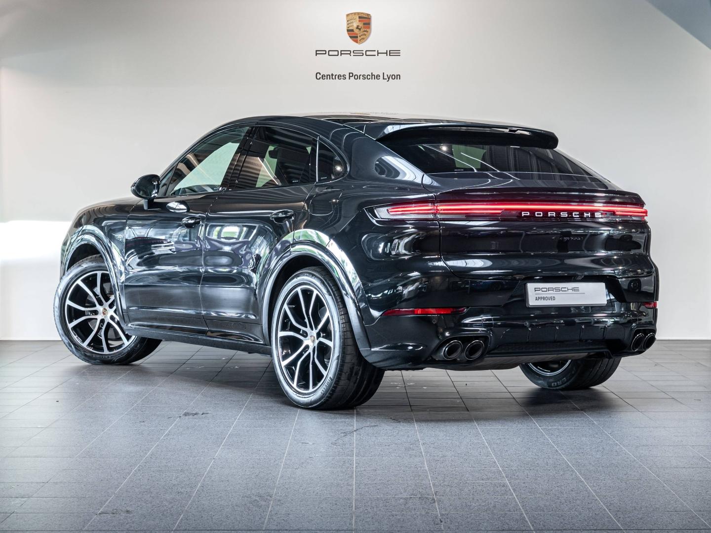 Voitures occasions PORSCHE Cayenne Coupe E-Hybrid Champagne-au-Mont-d'Or