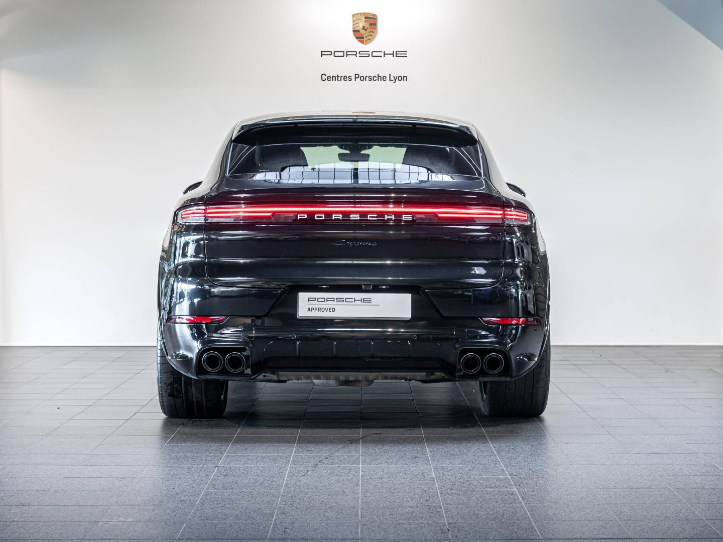 Voitures occasions PORSCHE Cayenne Coupe E-Hybrid Champagne-au-Mont-d'Or
