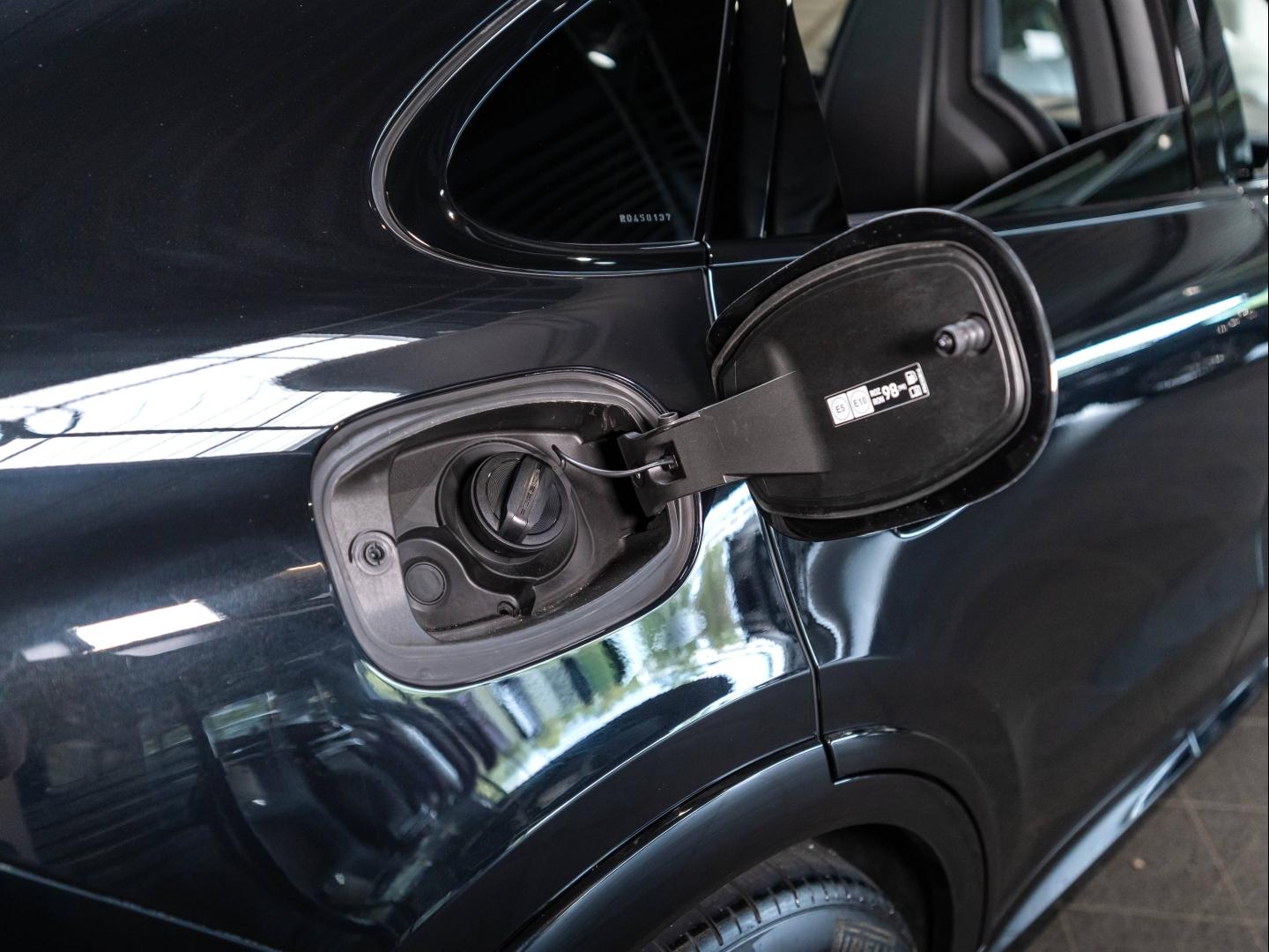 Voitures occasions PORSCHE Cayenne Coupe E-Hybrid Champagne-au-Mont-d'Or