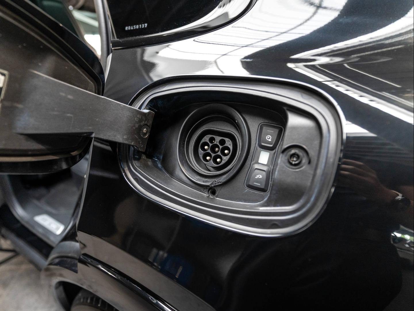 Voitures occasions PORSCHE Cayenne Coupe E-Hybrid Champagne-au-Mont-d'Or