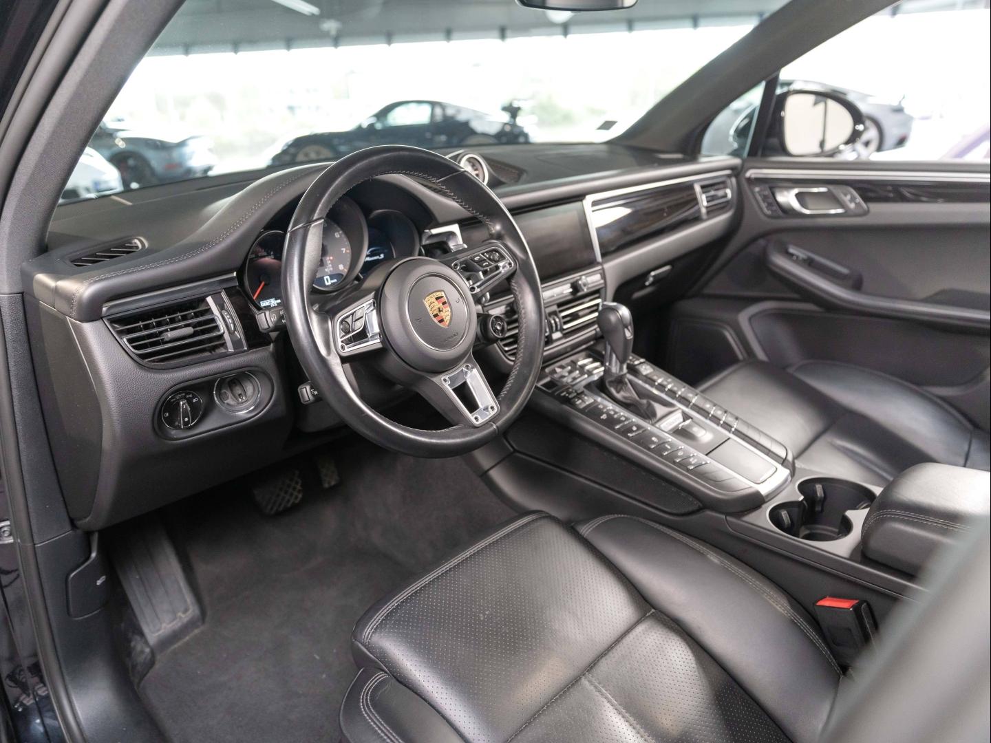Voitures occasions PORSCHE MACAN S Champagne-au-Mont-d'Or