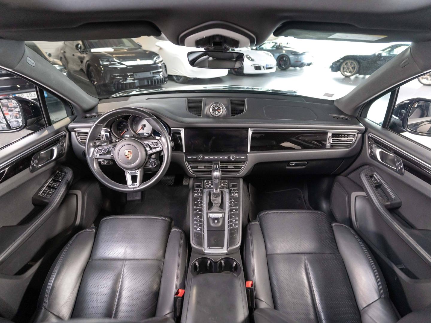 Voitures occasions PORSCHE MACAN S Champagne-au-Mont-d'Or