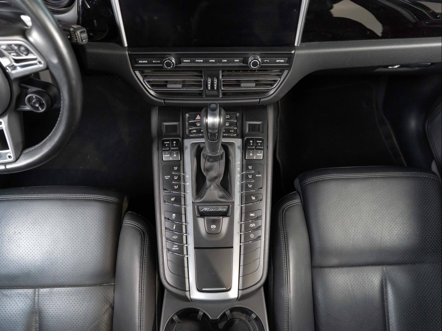 Voitures occasions PORSCHE MACAN S Champagne-au-Mont-d'Or