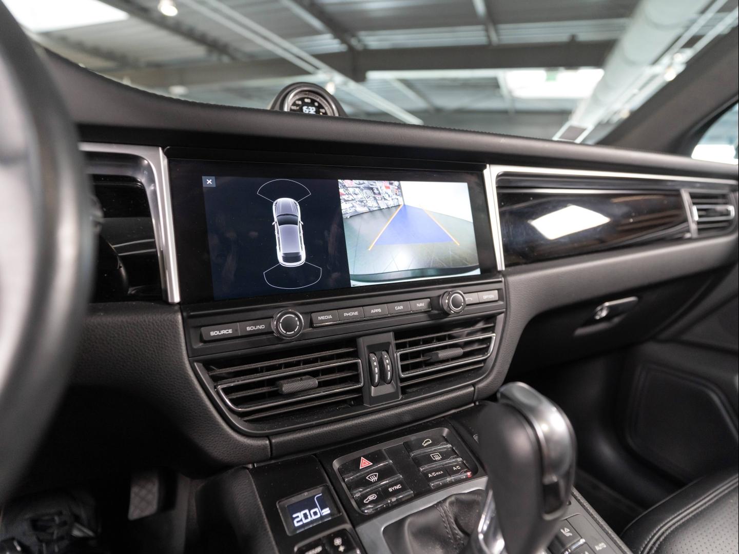 Voitures occasions PORSCHE MACAN S Champagne-au-Mont-d'Or