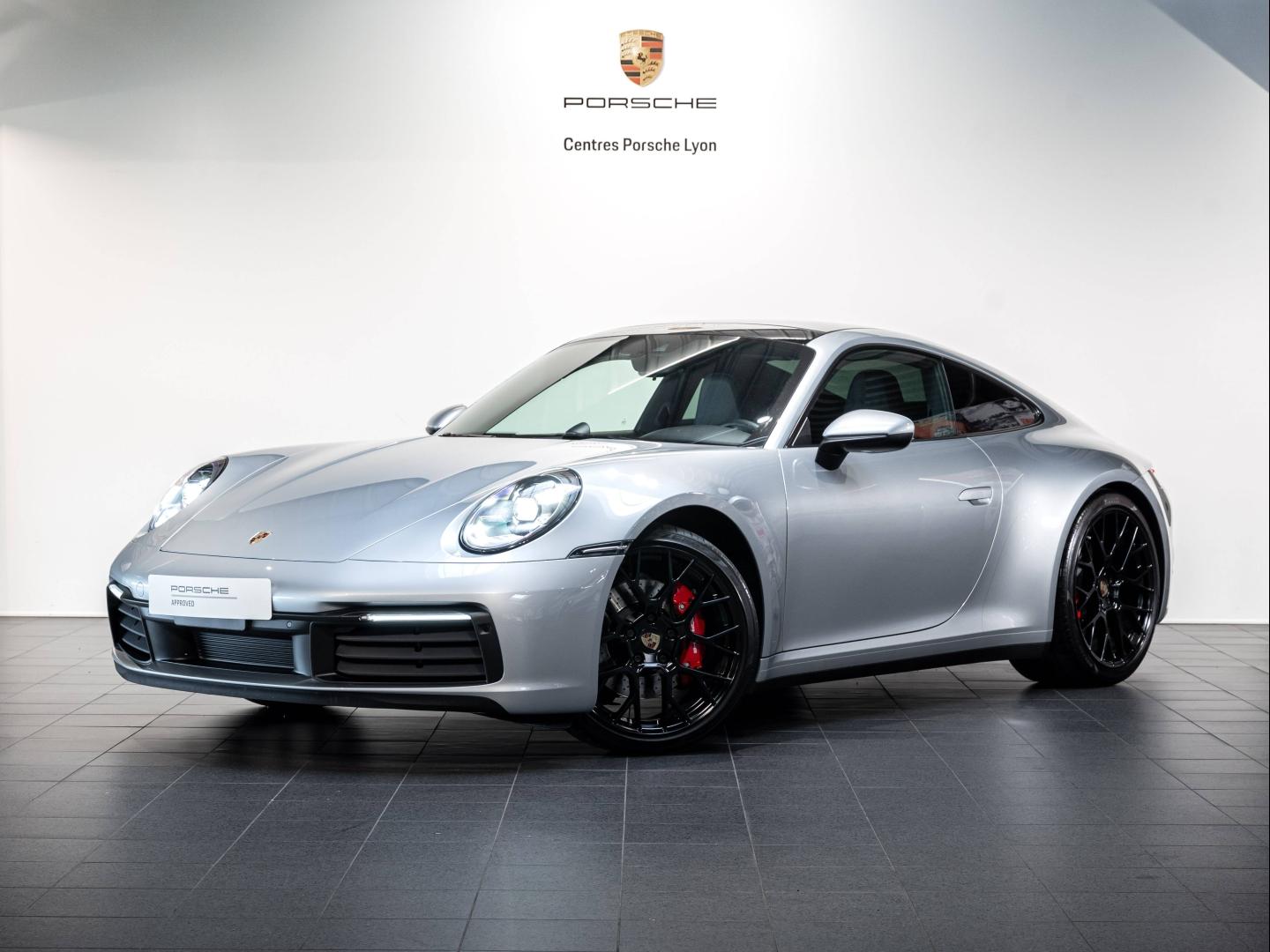 PORSCHE 911 Coupe