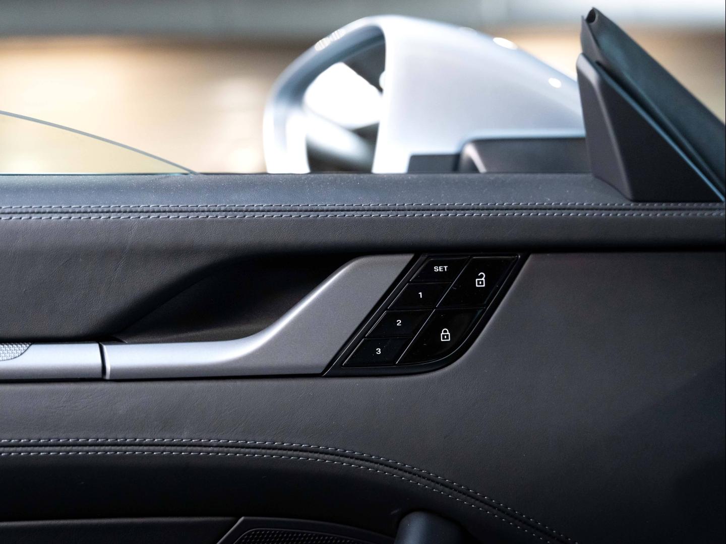 Voitures occasions PORSCHE 911 Coupe Carrera S Champagne-au-Mont-d'Or
