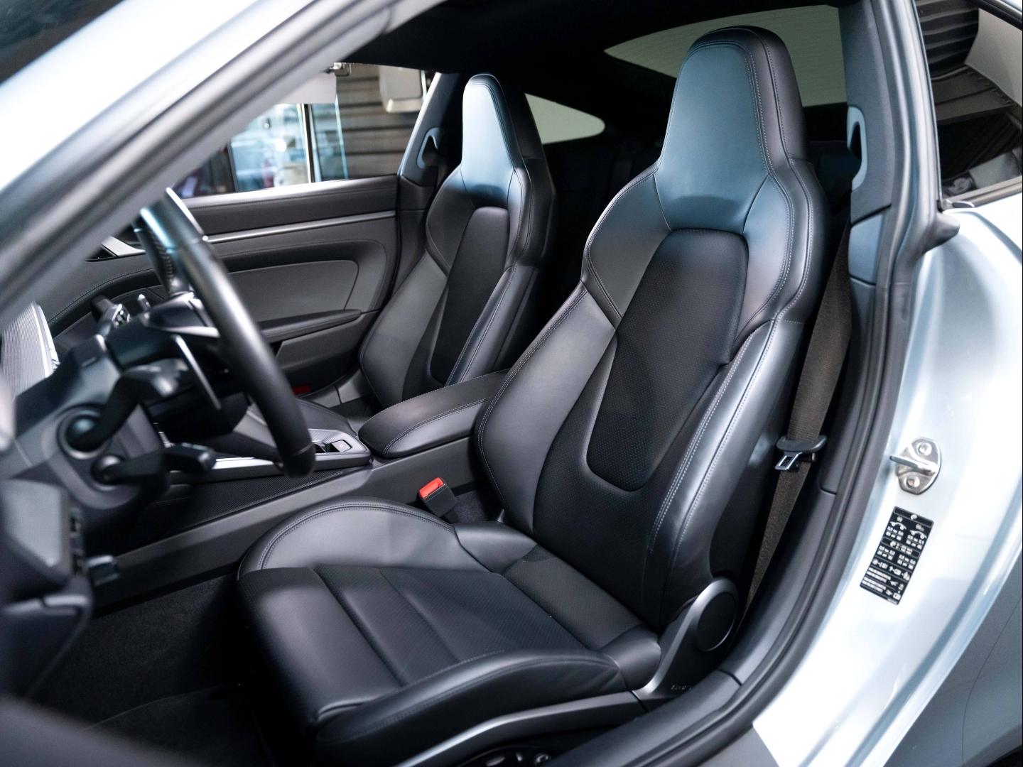 Voitures occasions PORSCHE 911 Coupe Carrera S Champagne-au-Mont-d'Or