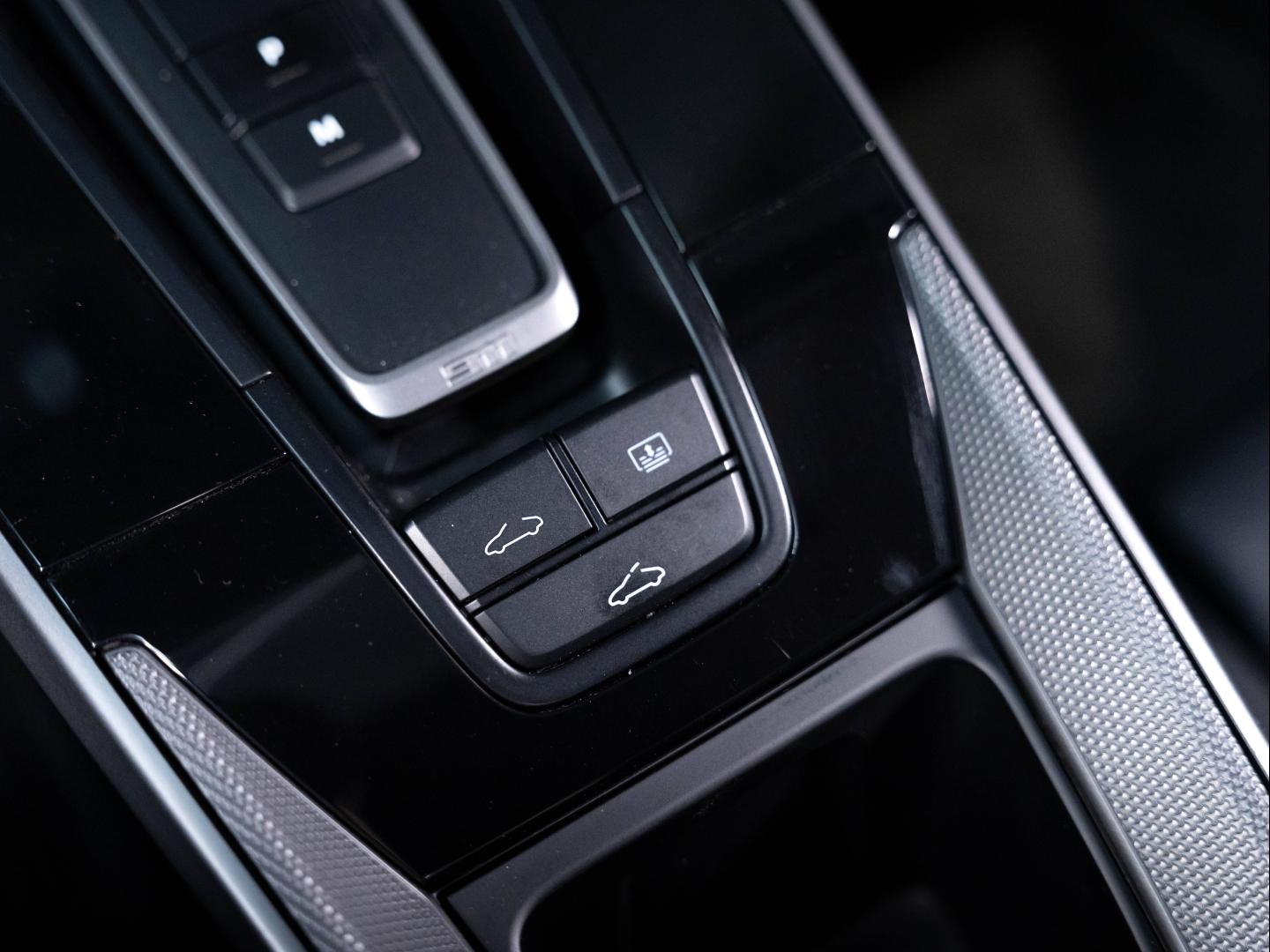 Voitures occasions PORSCHE 911 Coupe Carrera S Champagne-au-Mont-d'Or