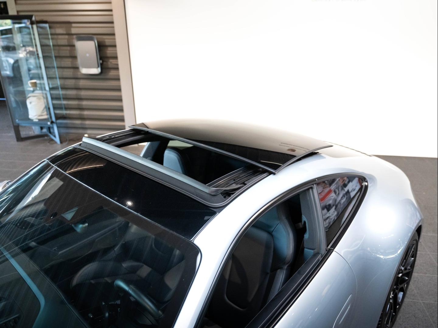 Voitures occasions PORSCHE 911 Coupe Carrera S Champagne-au-Mont-d'Or