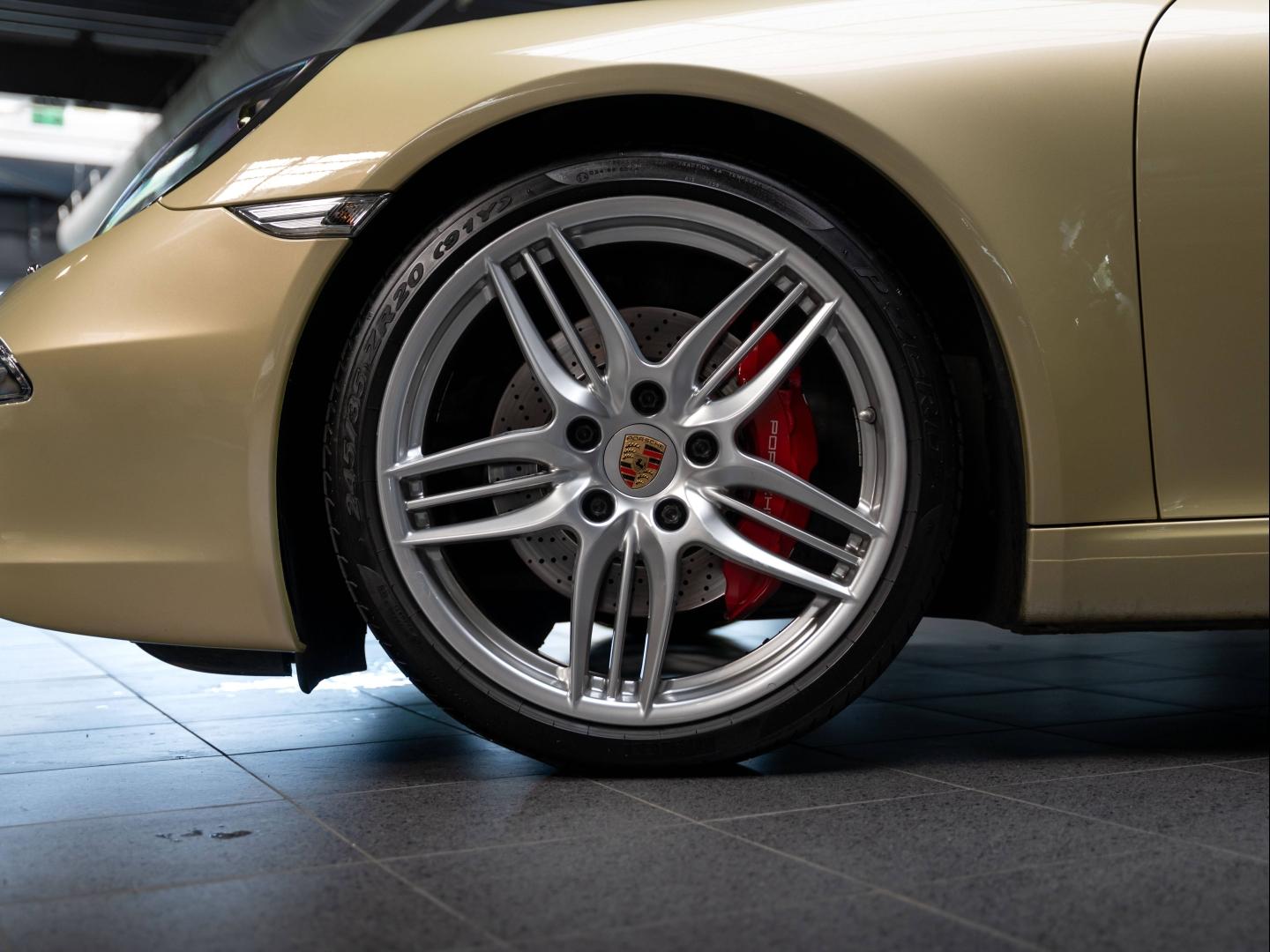 Voitures occasions PORSCHE 911 Coupe Carrera S Champagne-au-Mont-d'Or
