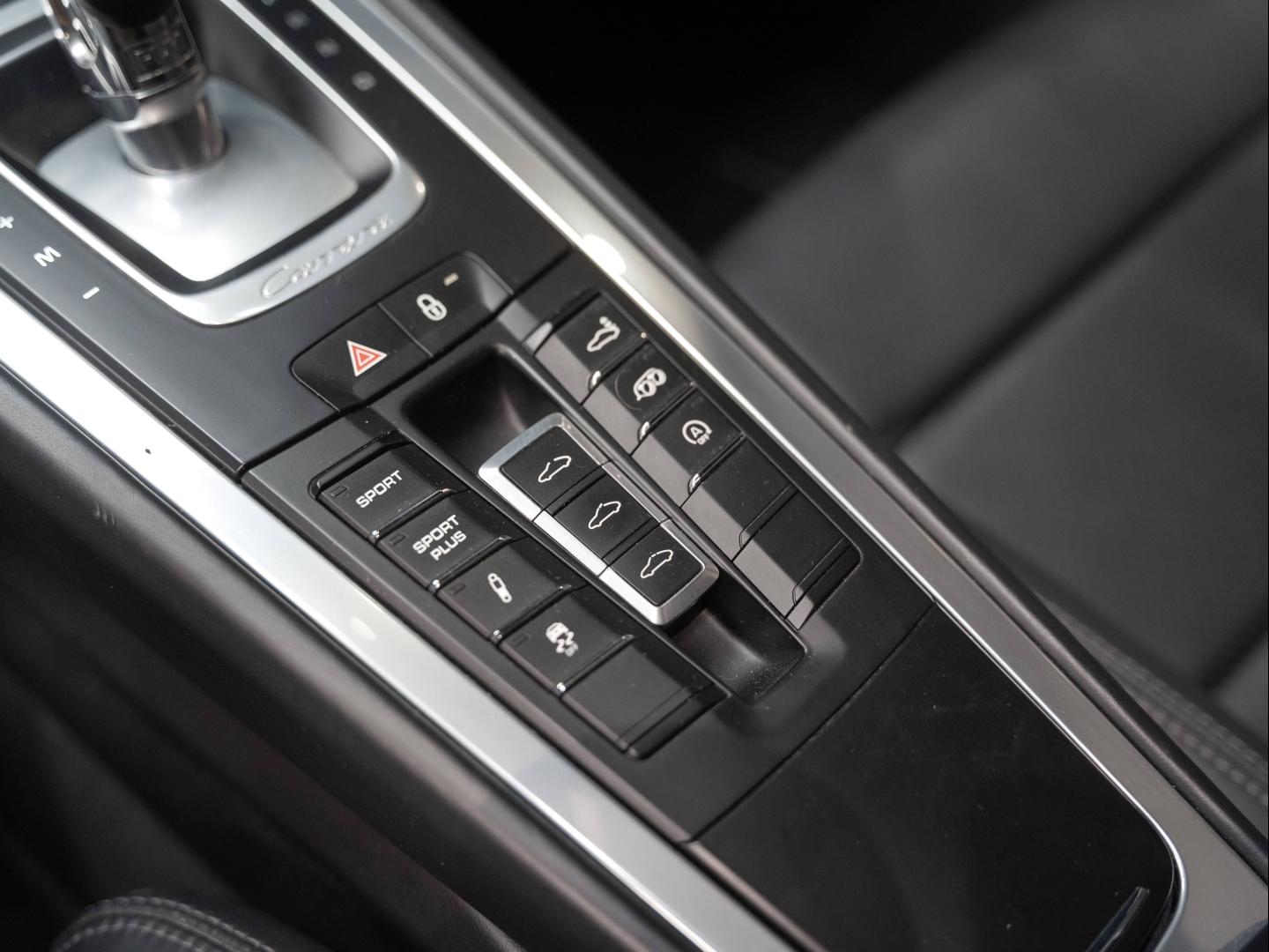Voitures occasions PORSCHE 911 Coupe Carrera S Champagne-au-Mont-d'Or