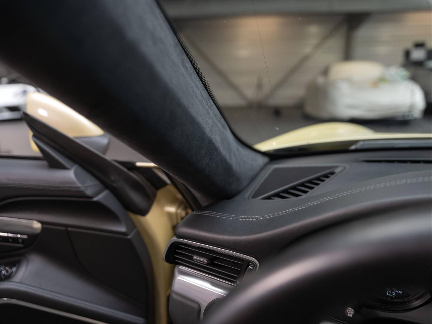 Voitures occasions PORSCHE 911 Coupe Carrera S Champagne-au-Mont-d'Or