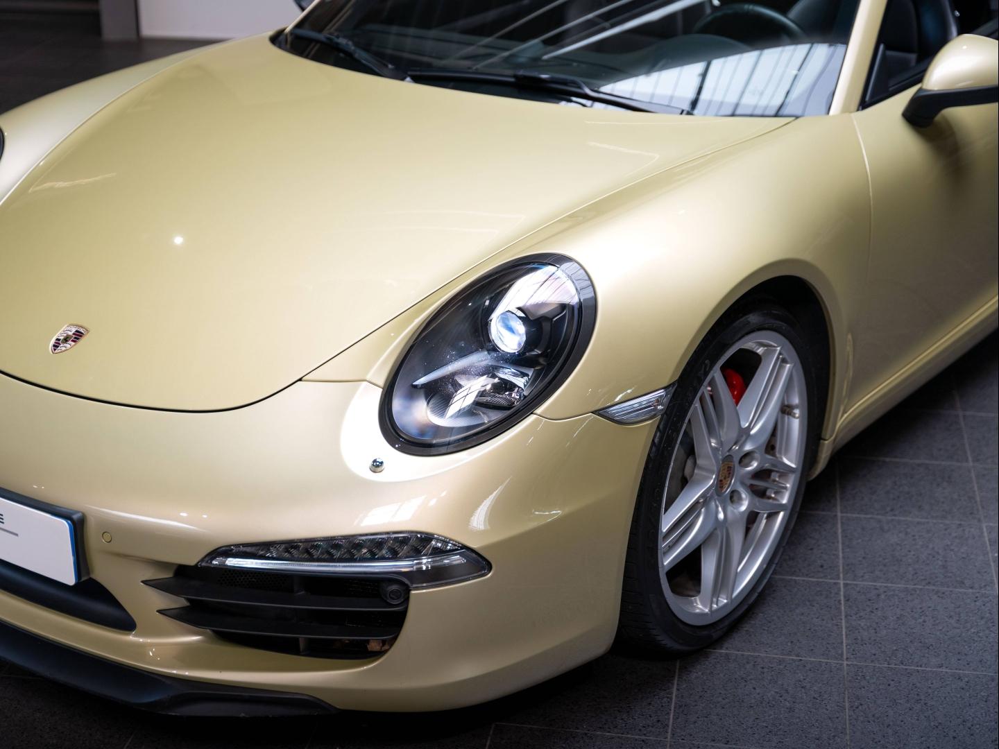 Voitures occasions PORSCHE 911 Coupe Carrera S Champagne-au-Mont-d'Or