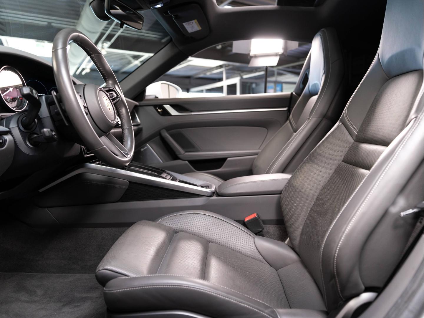 Voitures occasions PORSCHE 911 Coupe Carrera 4S Champagne-au-Mont-d'Or