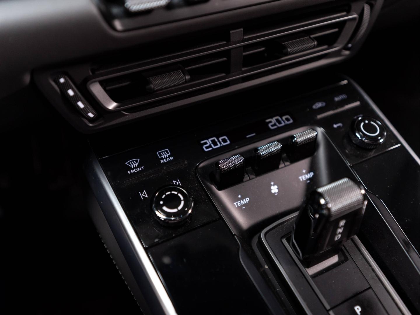 Voitures occasions PORSCHE 911 Coupe Carrera 4S Champagne-au-Mont-d'Or