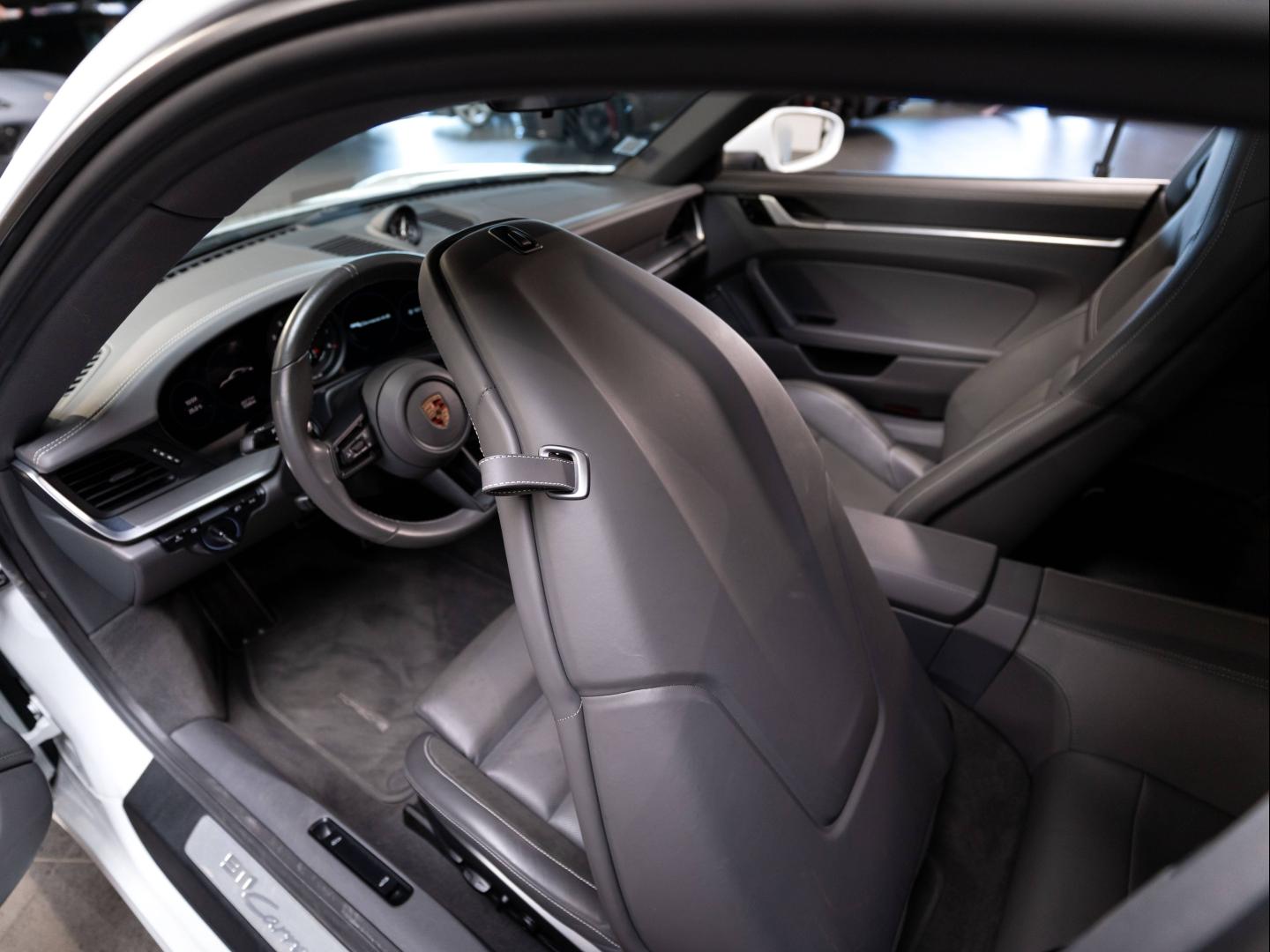 Voitures occasions PORSCHE 911 Coupe Carrera 4S Champagne-au-Mont-d'Or