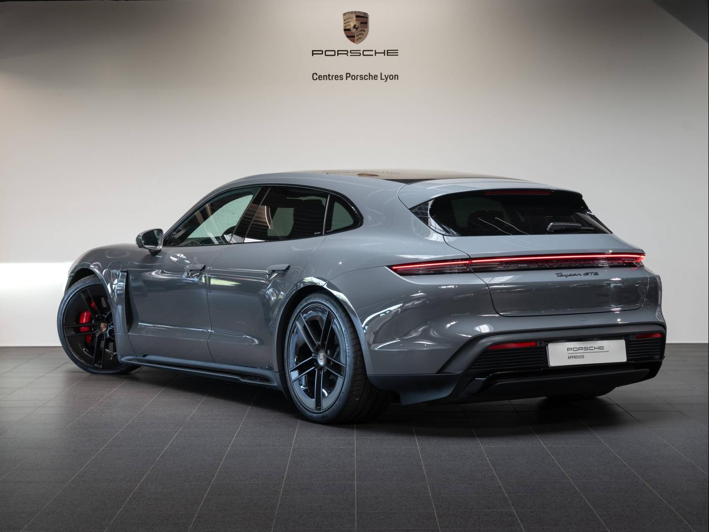 Voitures occasions PORSCHE Taycan Sport Turismo GTS Champagne-au-Mont-d'Or