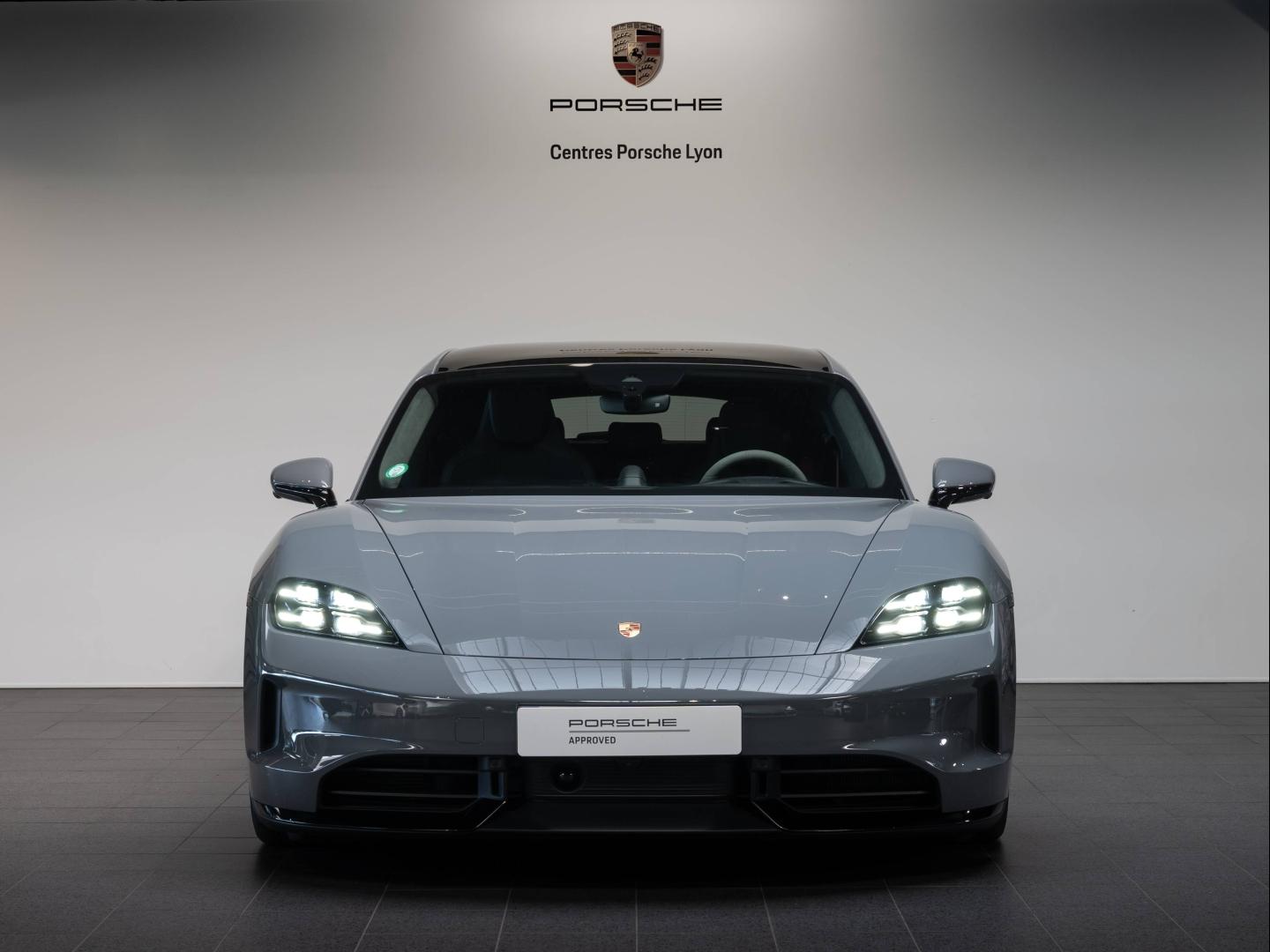 Voitures occasions PORSCHE Taycan Sport Turismo GTS Champagne-au-Mont-d'Or