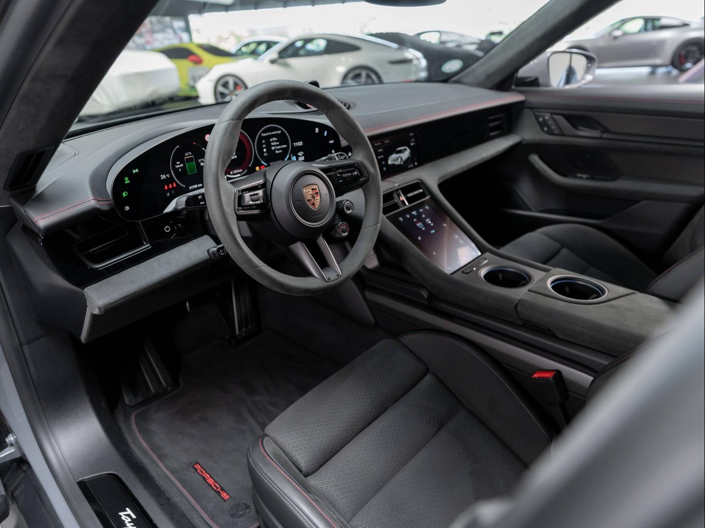 Voitures occasions PORSCHE Taycan Sport Turismo GTS Champagne-au-Mont-d'Or