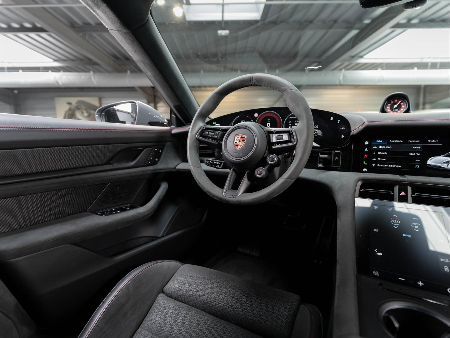 Voitures occasions PORSCHE Taycan Sport Turismo GTS Champagne-au-Mont-d'Or