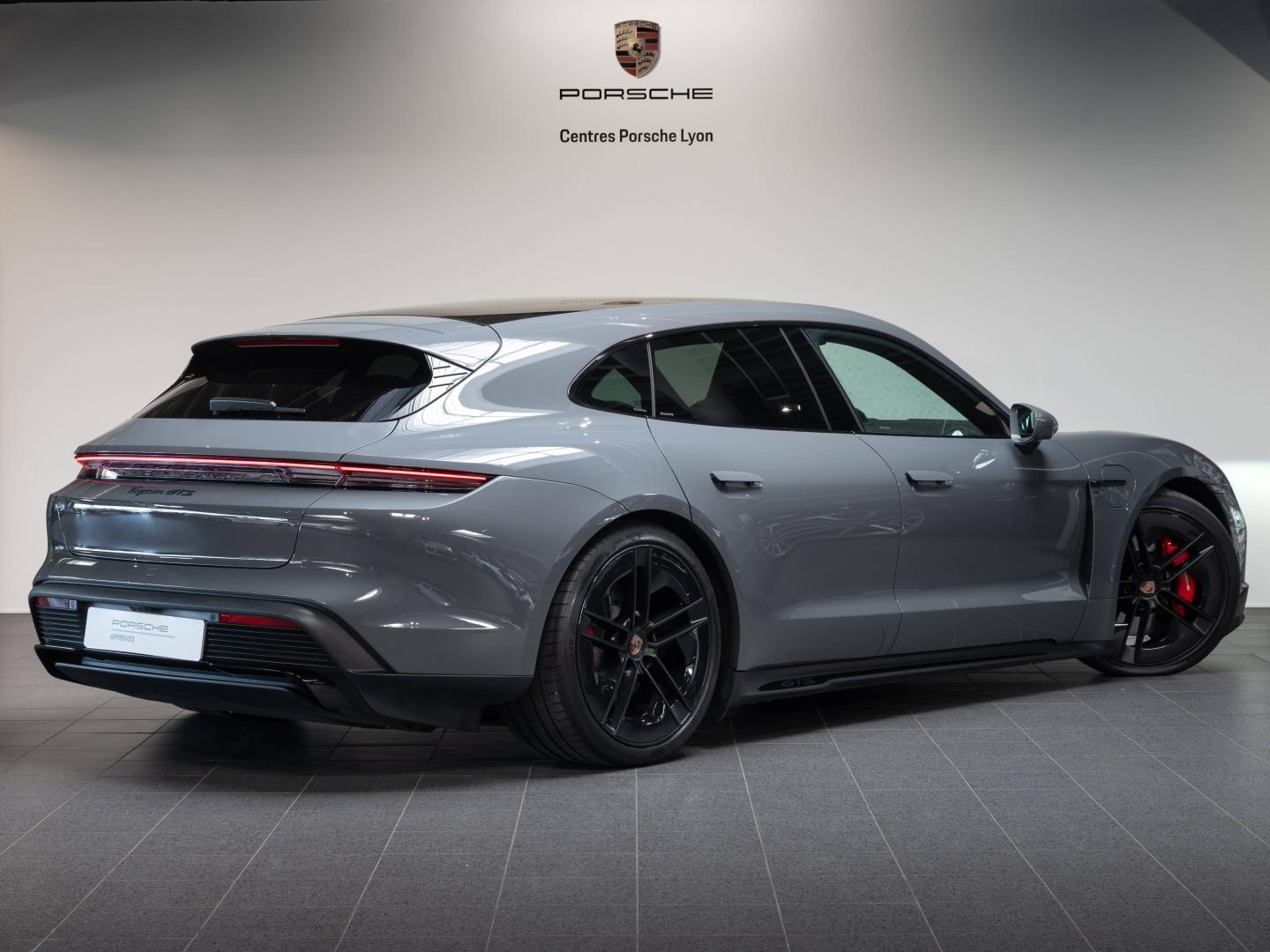 Voitures occasions PORSCHE Taycan Sport Turismo GTS Champagne-au-Mont-d'Or