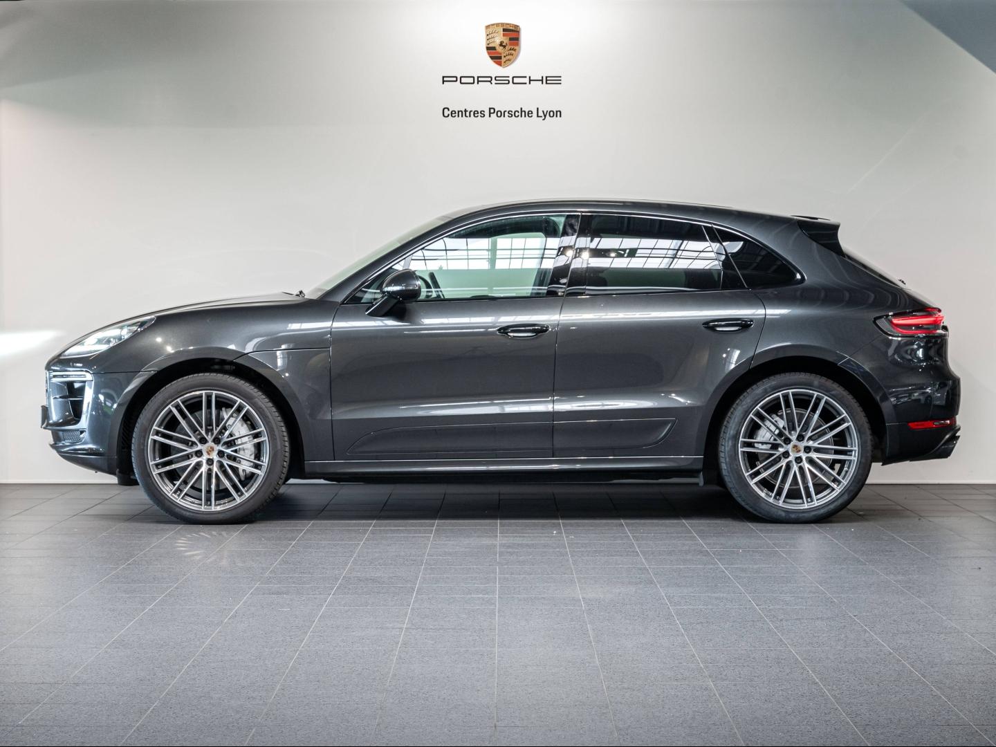 Voitures occasions PORSCHE MACAN Turbo Champagne-au-Mont-d'Or