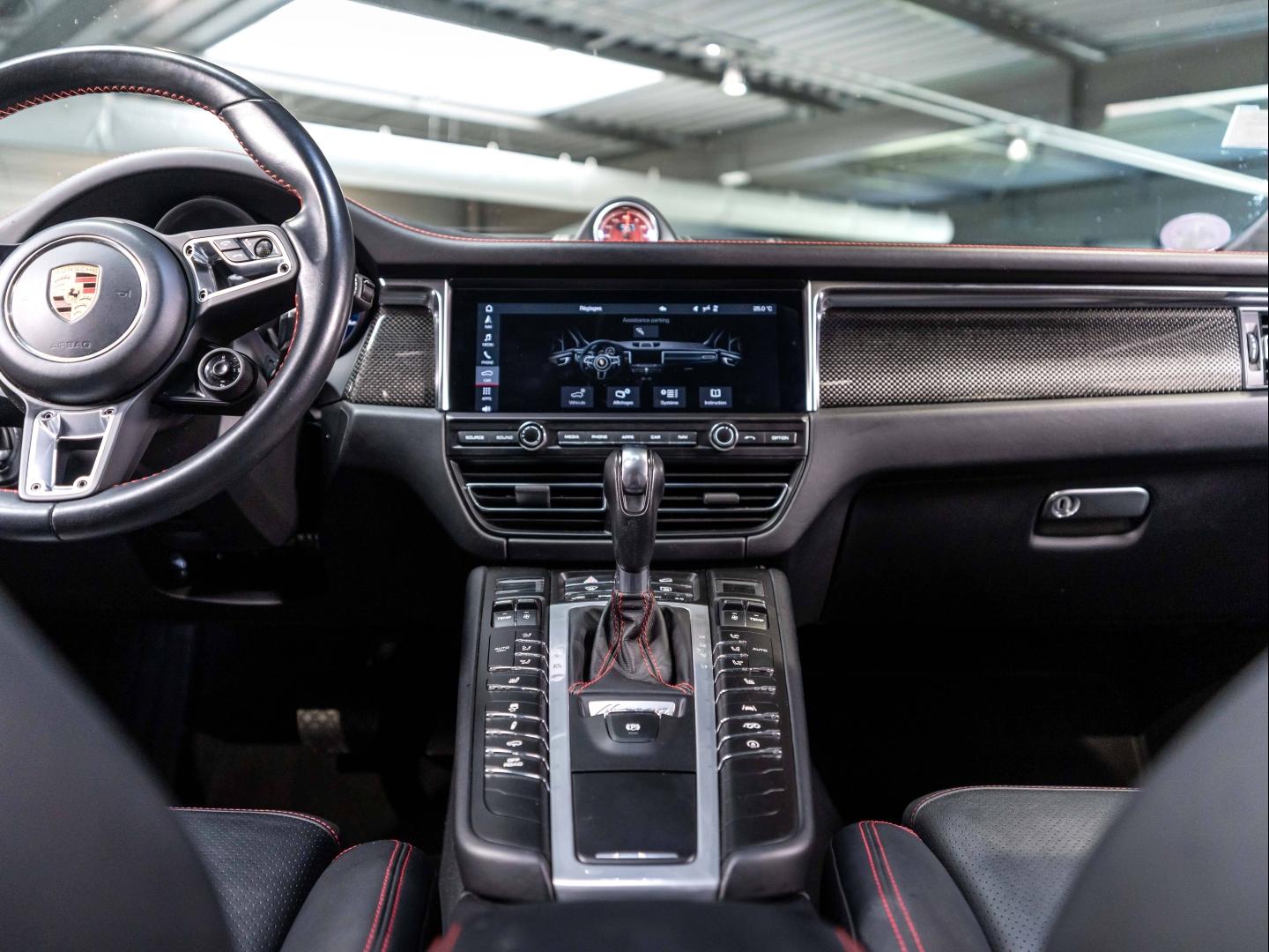 Voitures occasions PORSCHE MACAN Turbo Champagne-au-Mont-d'Or