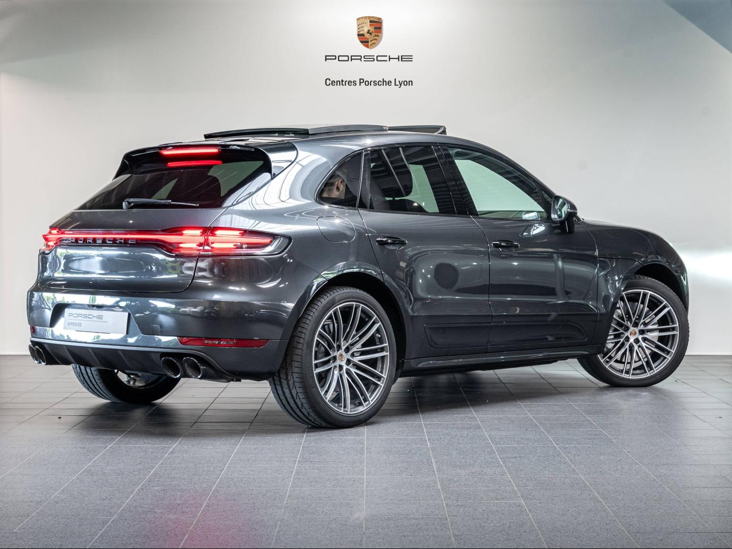Voitures occasions PORSCHE MACAN Turbo Champagne-au-Mont-d'Or
