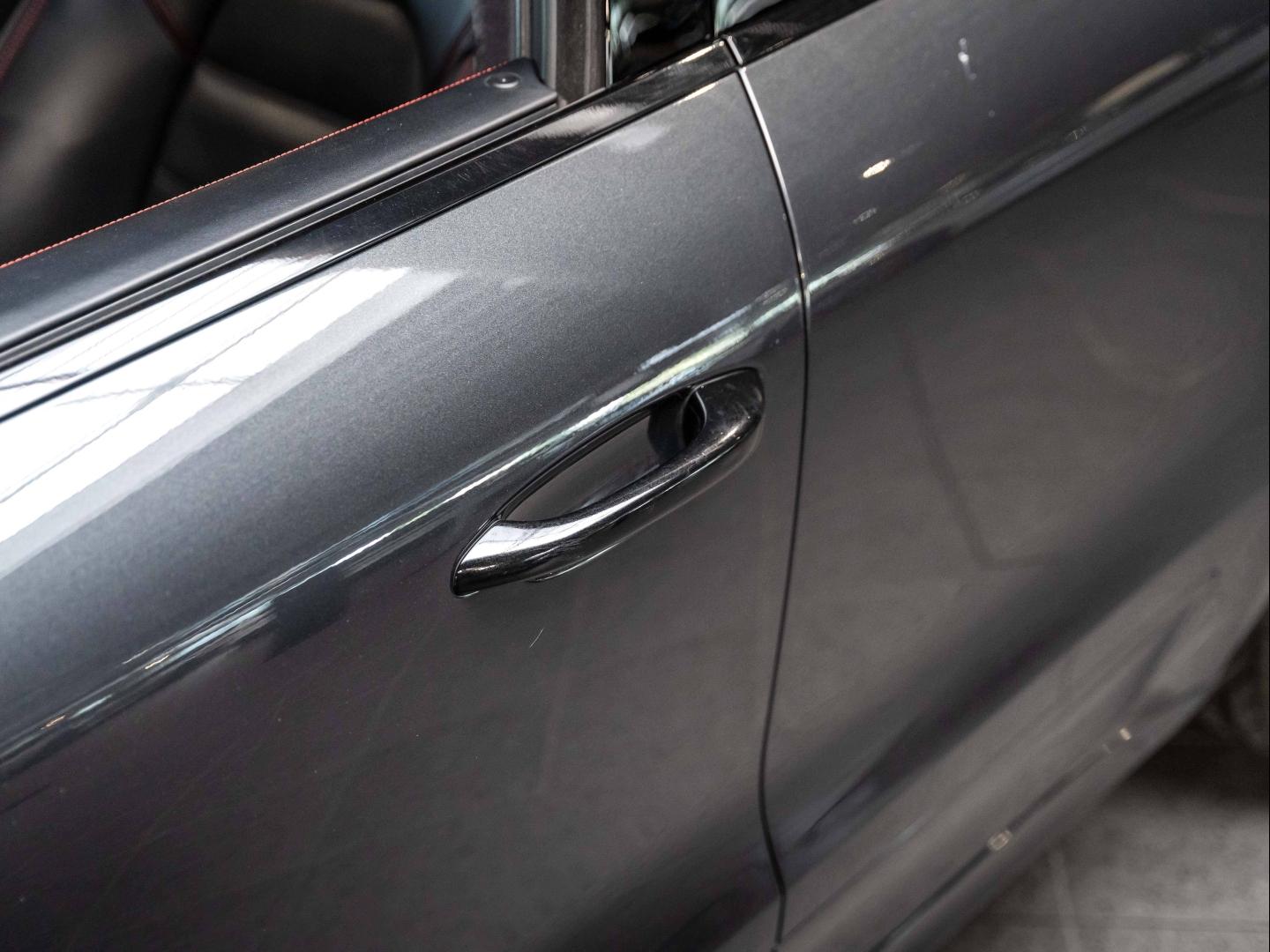 Voitures occasions PORSCHE MACAN Turbo Champagne-au-Mont-d'Or