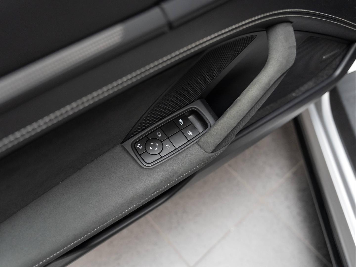 Voitures occasions PORSCHE 911 Coupe Carrera S Champagne-au-Mont-d'Or