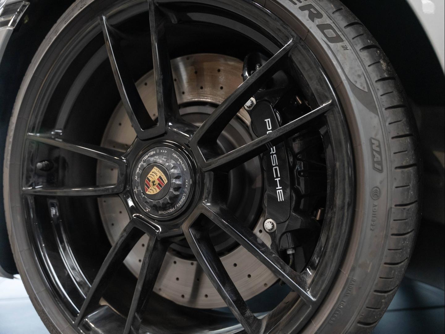 Voitures occasions PORSCHE 911 Coupe Carrera S Champagne-au-Mont-d'Or