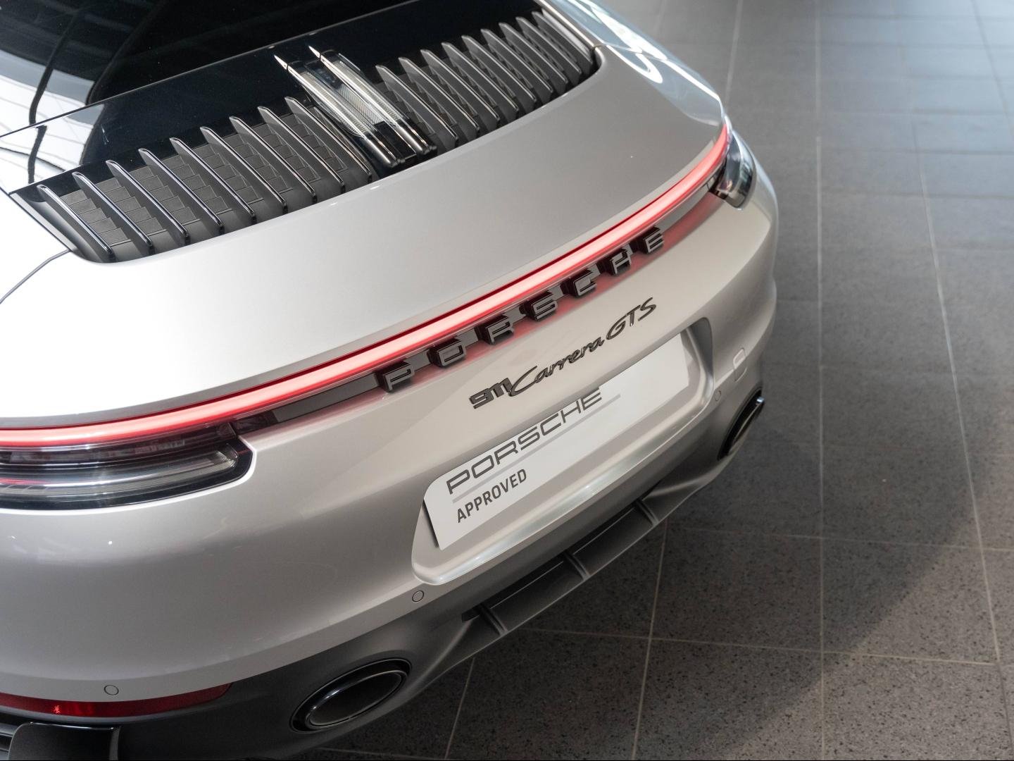 Voitures occasions PORSCHE 911 Coupe Carrera S Champagne-au-Mont-d'Or