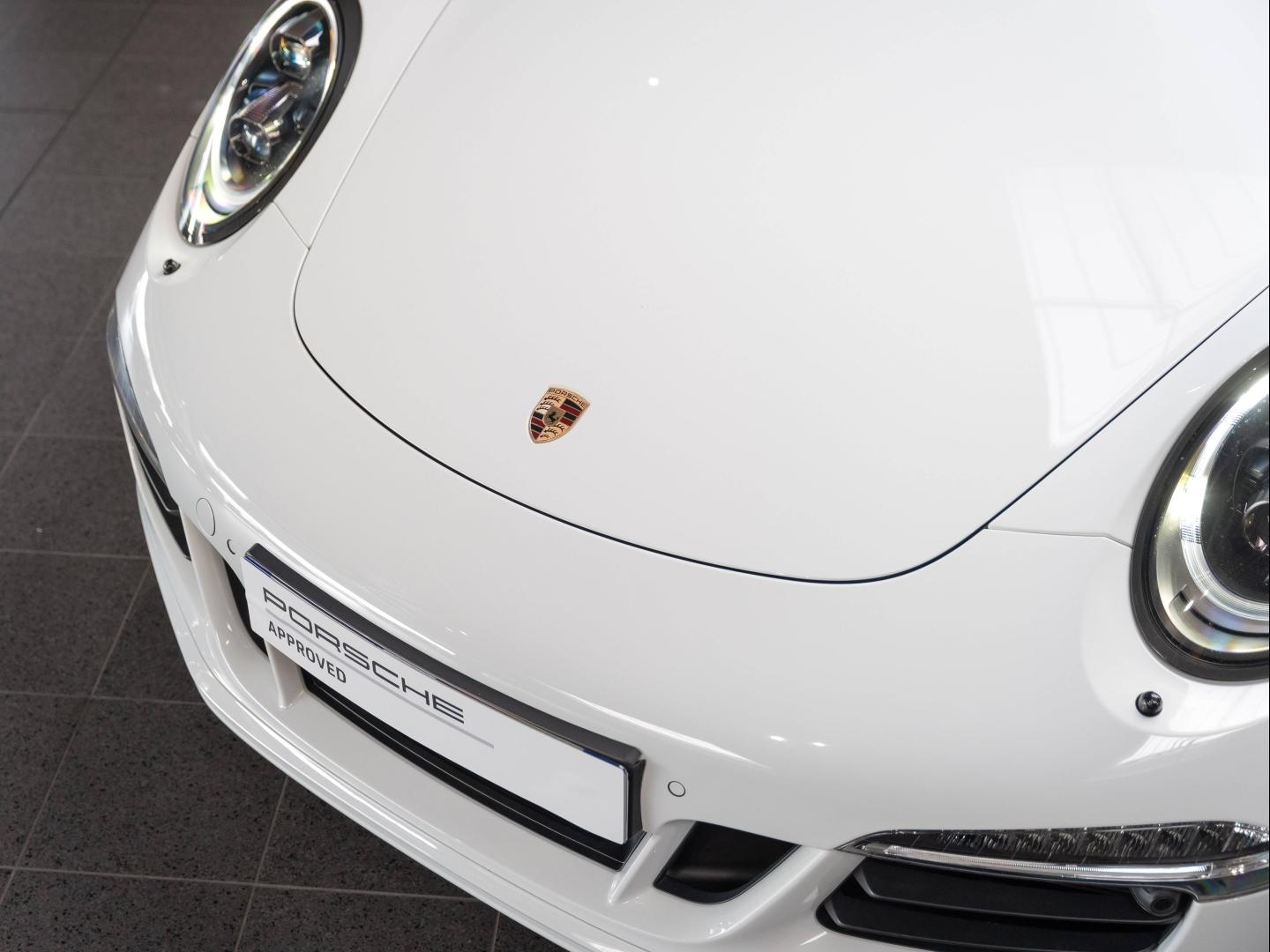 Voitures occasions PORSCHE 911 Coupe GTS Champagne-au-Mont-d'Or