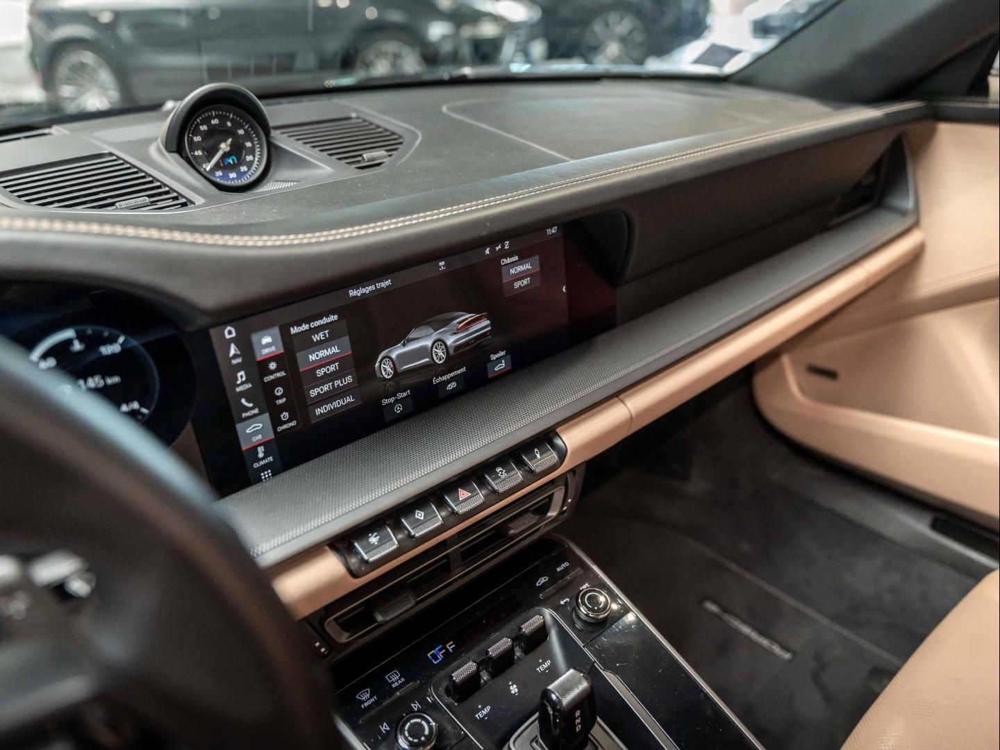 Voitures occasions PORSCHE 911 Cabriolet Carrera 4S Champagne-au-Mont-d'Or