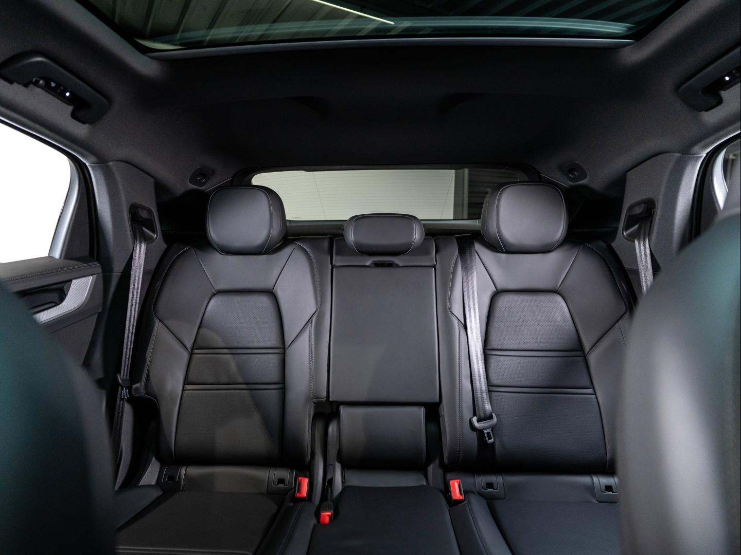 Voitures occasions PORSCHE Cayenne Coupe E-Hybrid Champagne-au-Mont-d'Or