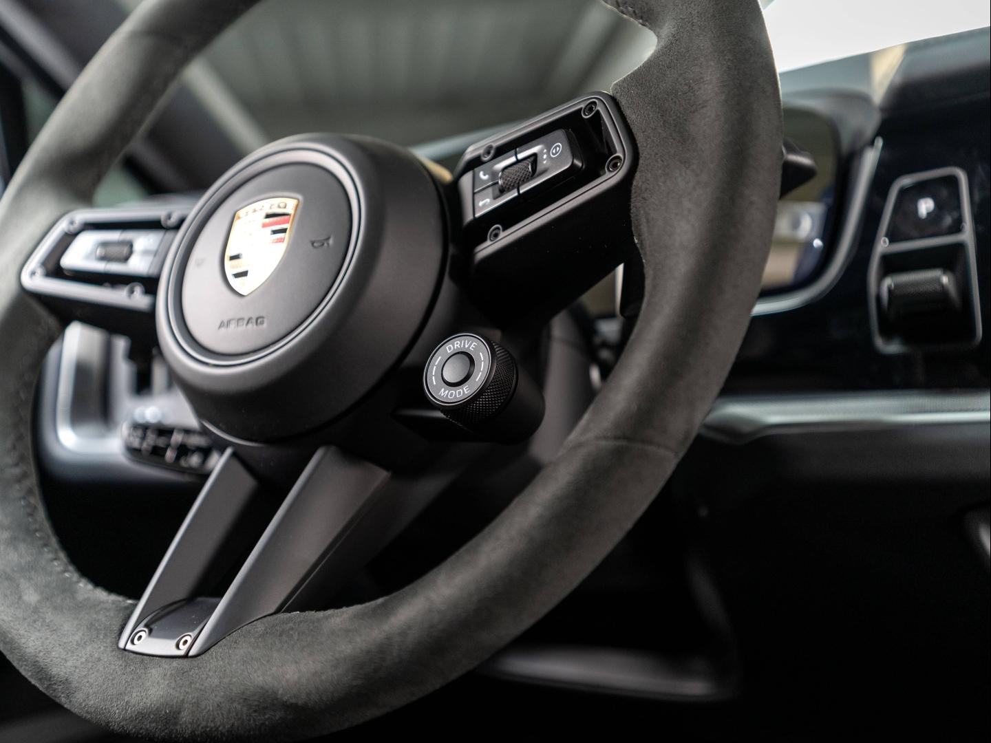 Voitures occasions PORSCHE Cayenne Coupe E-Hybrid Champagne-au-Mont-d'Or