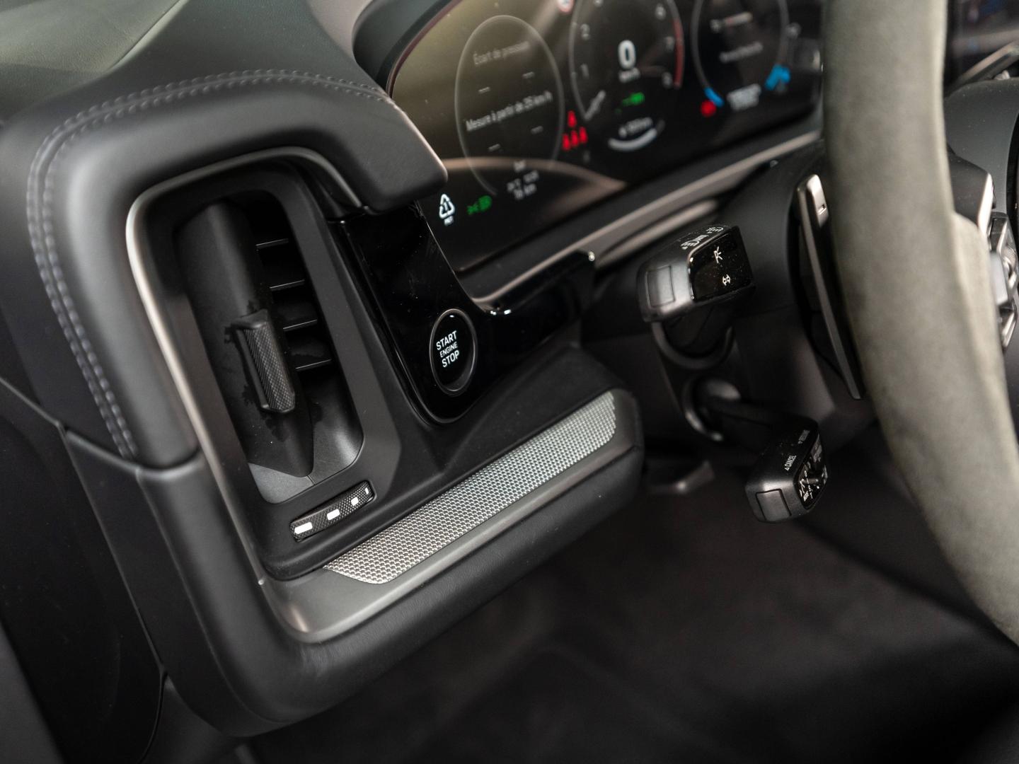 Voitures occasions PORSCHE Cayenne Coupe E-Hybrid Champagne-au-Mont-d'Or