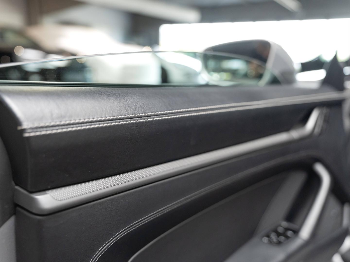 Voitures occasions PORSCHE 911 Coupe Carrera S Champagne-au-Mont-d'Or