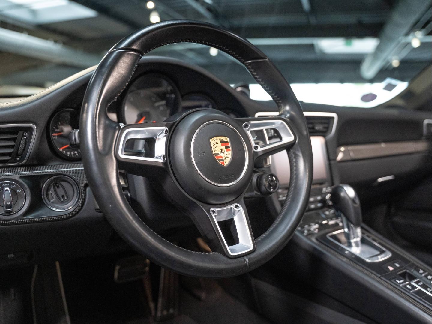 Voitures occasions PORSCHE 911 Cabriolet Carrera 4S Champagne-au-Mont-d'Or