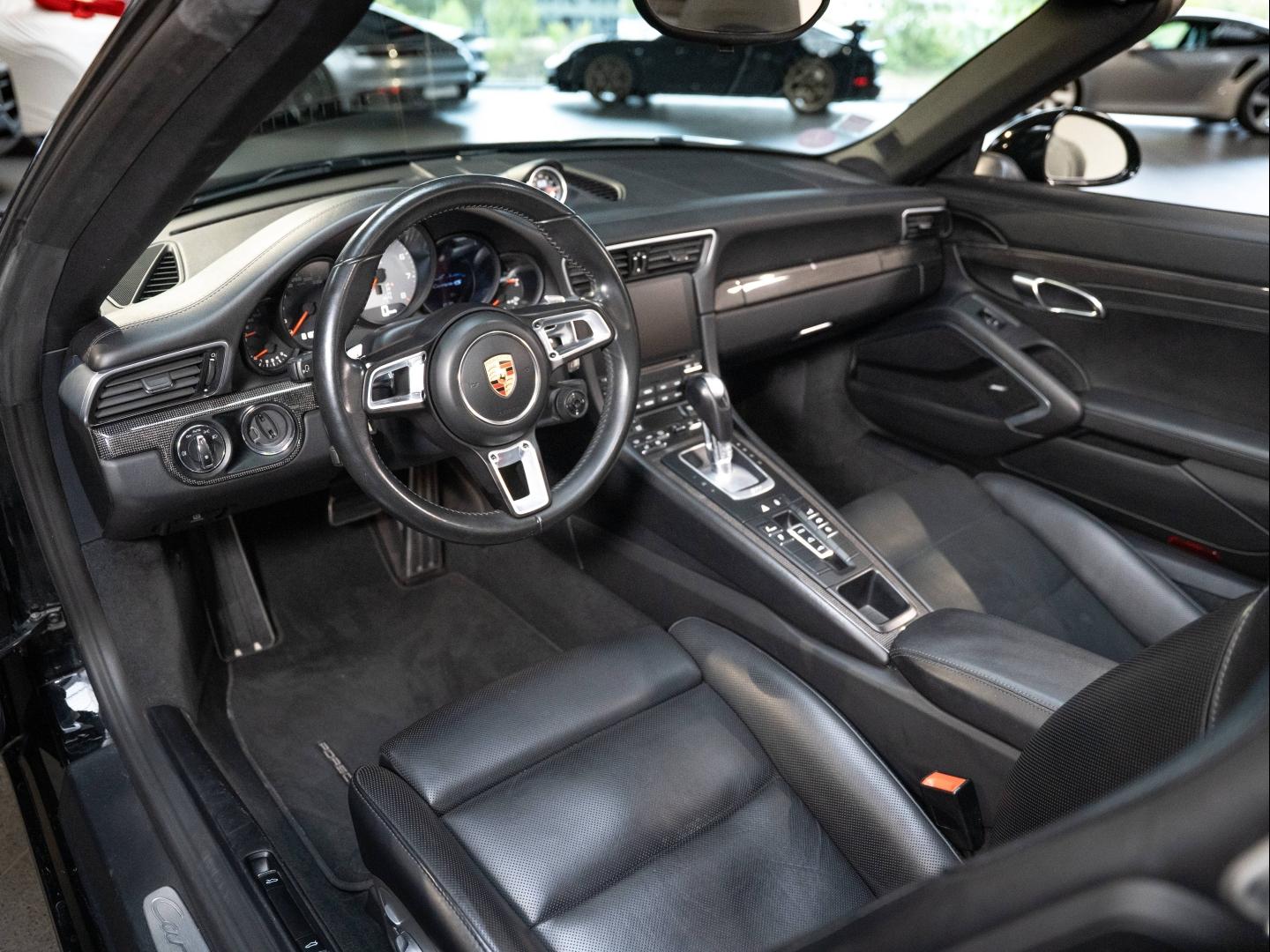 Voitures occasions PORSCHE 911 Cabriolet Carrera 4S Champagne-au-Mont-d'Or