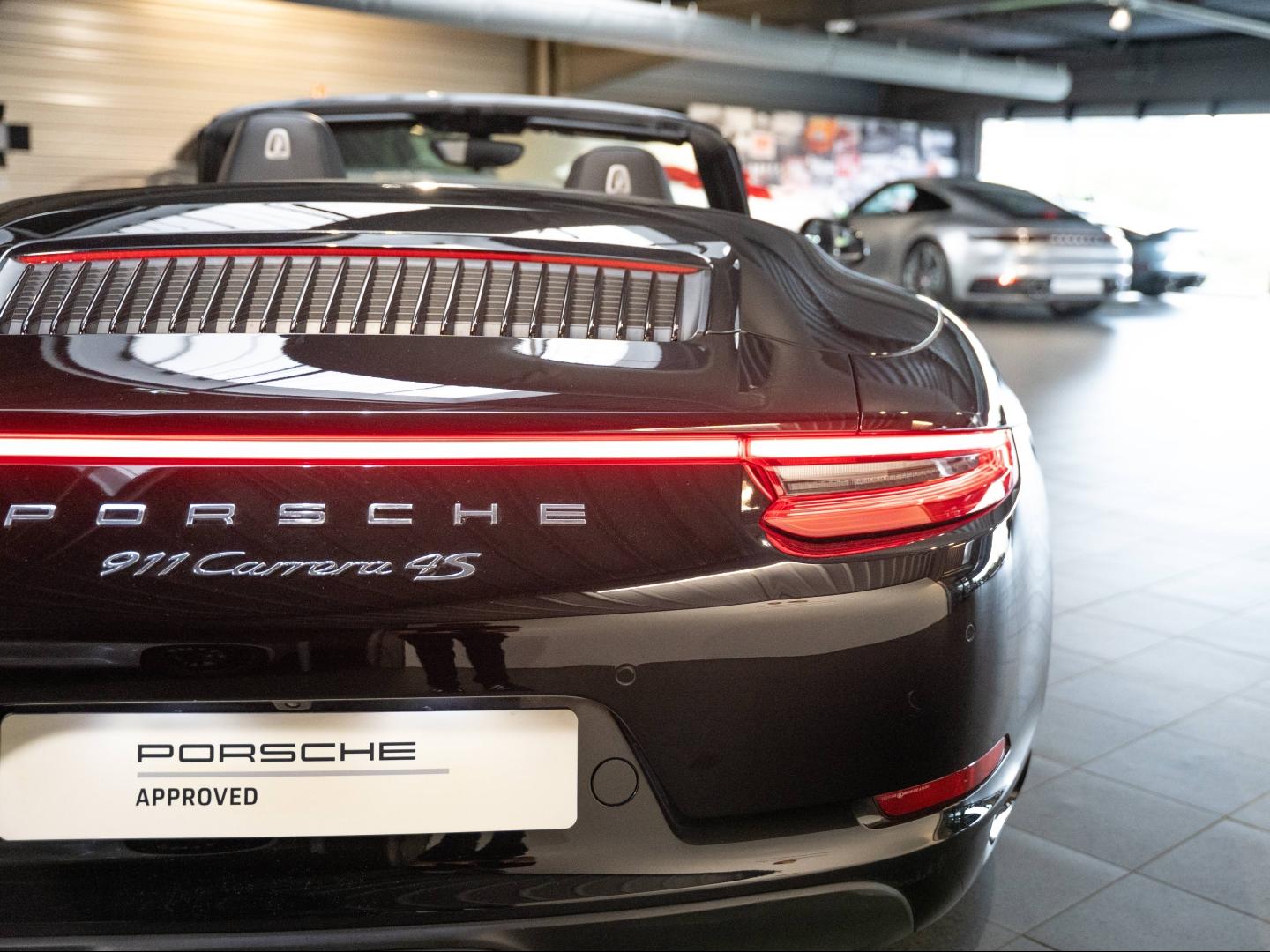 Voitures occasions PORSCHE 911 Cabriolet Carrera 4S Champagne-au-Mont-d'Or
