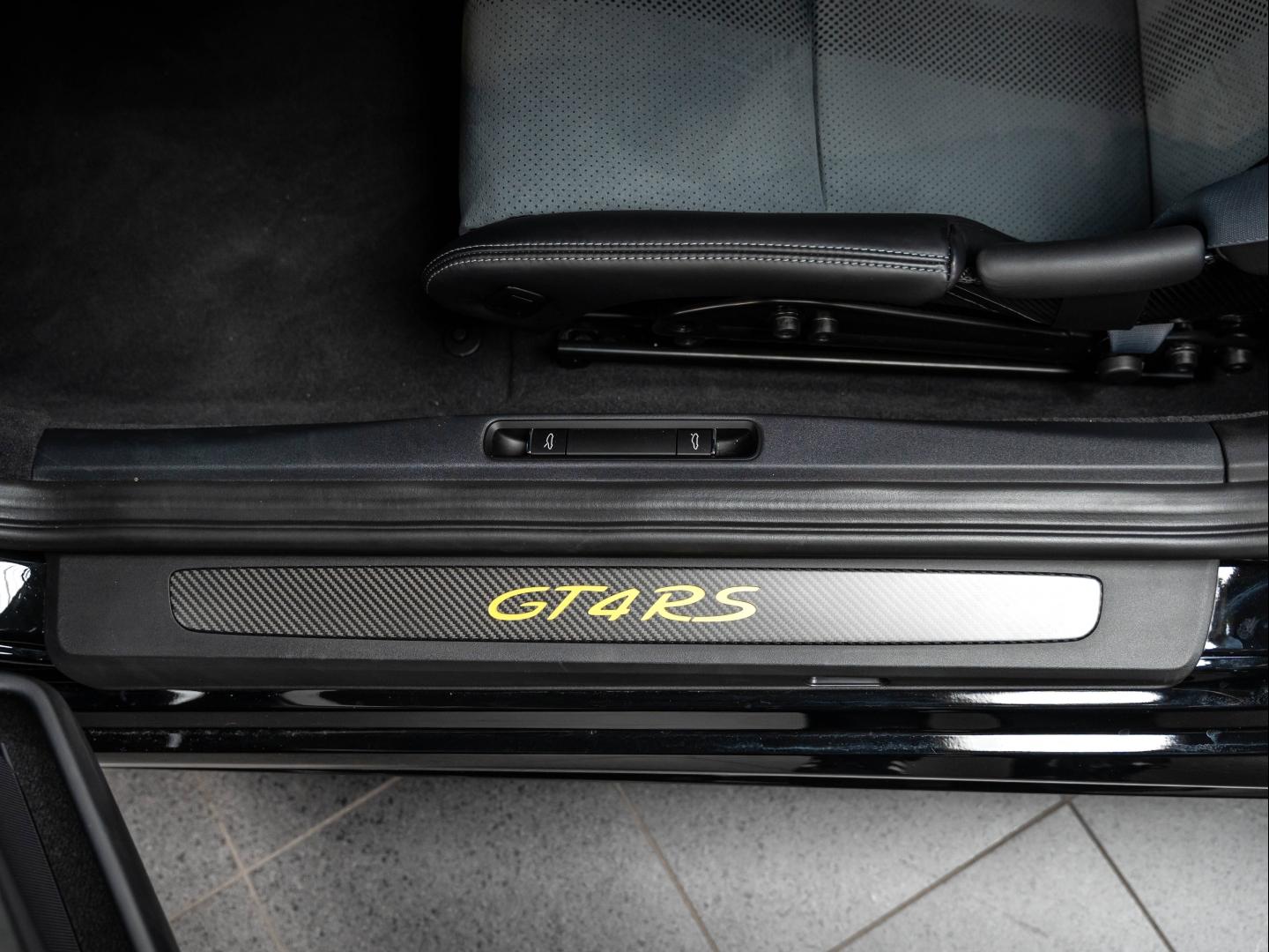 Voitures occasions PORSCHE 718 Cayman GT4 RS Champagne-au-Mont-d'Or