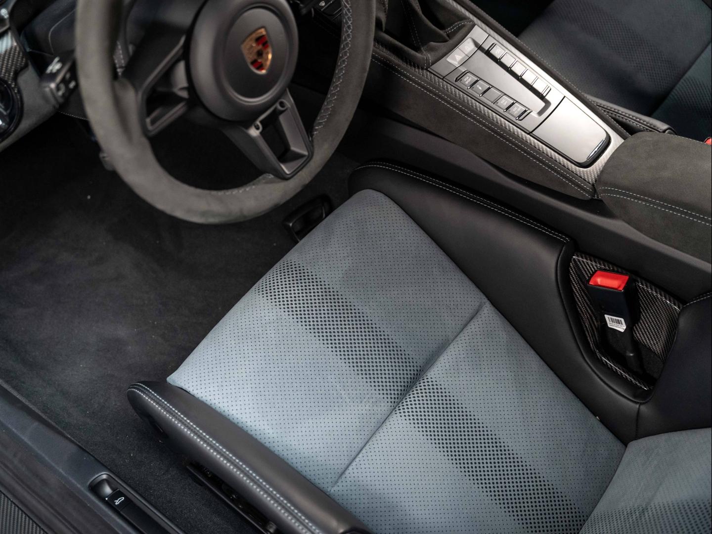 Voitures occasions PORSCHE 718 Cayman GT4 RS Champagne-au-Mont-d'Or